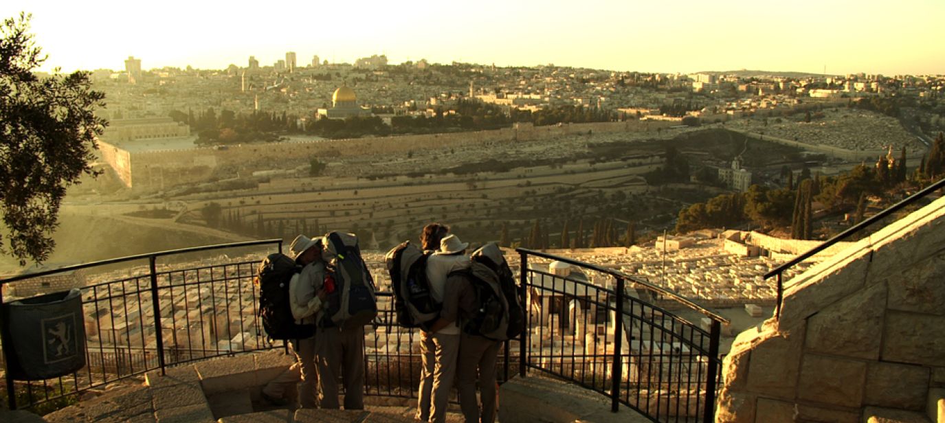 Die Schrittweisen: Zu Fuss nach Jerusalem