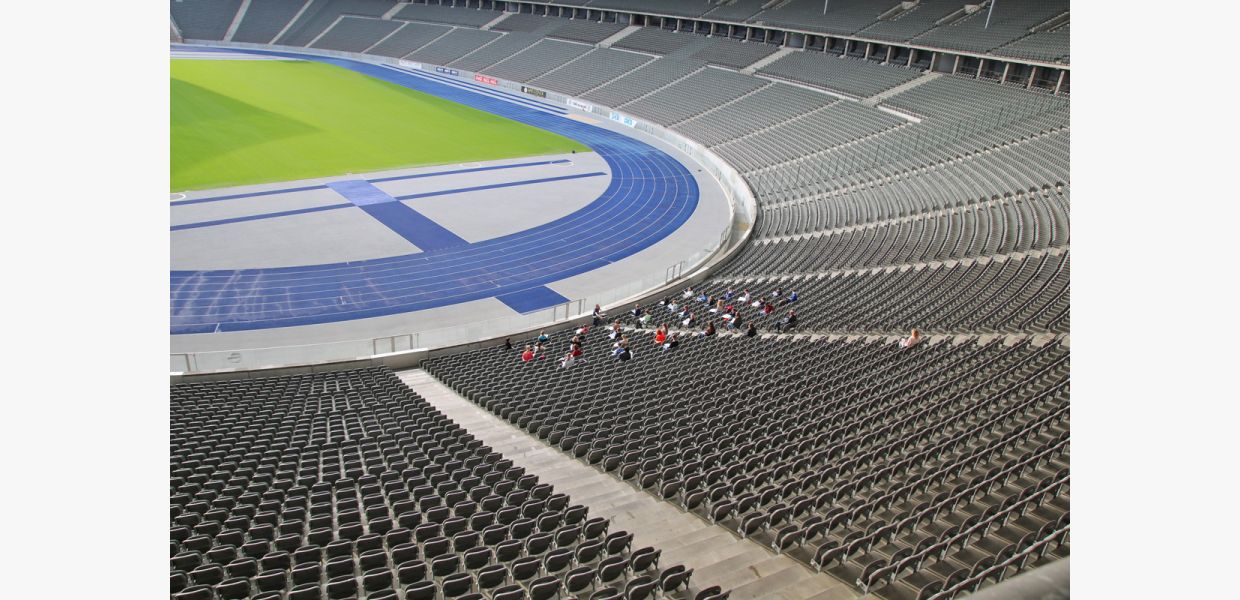 Kinderchor probt im Olympiastadion  Kinderchor probt im Olympiastadion