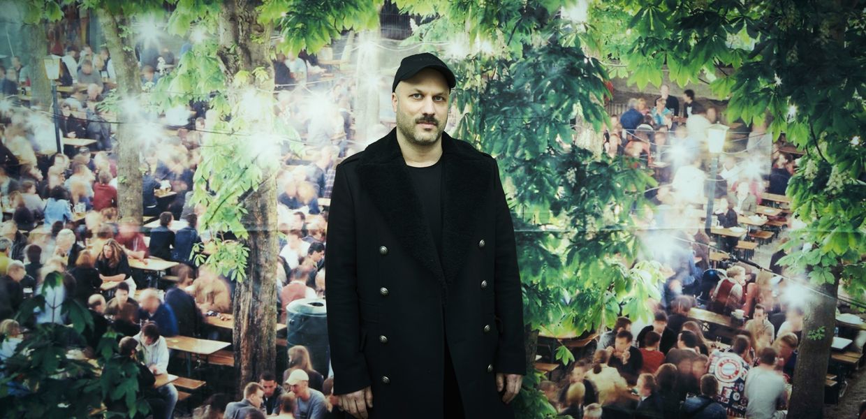 Tobias Kratzer  Tobias Kratzer