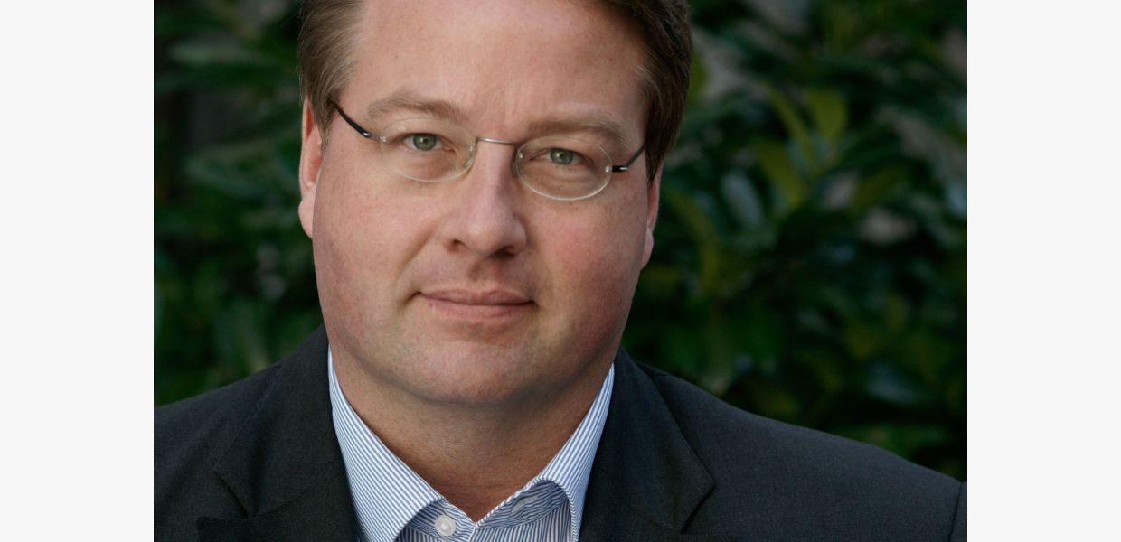 Dr. Alexander Meier-Dörzenbach  Dr. Alexander Meier-Dörzenbach