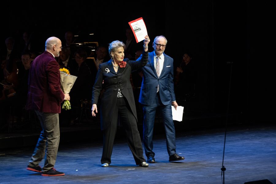 Doris Soffel nach ihrer Ernennung zum Ehrenmitglied © Marcus Lieberenz Doris Soffel nach ihrer Ernennung zum Ehrenmitglied © Marcus Lieberenz