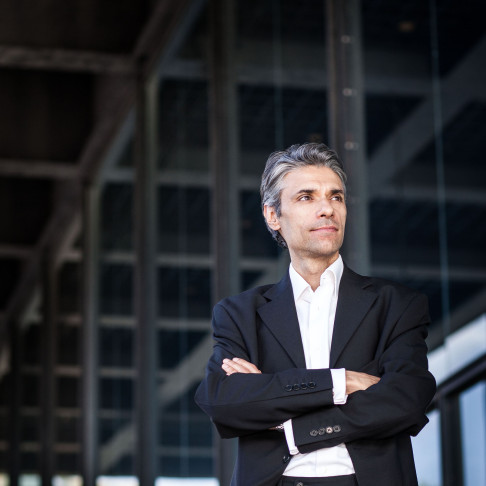 © Karsten Thielker Vicente Larrañaga