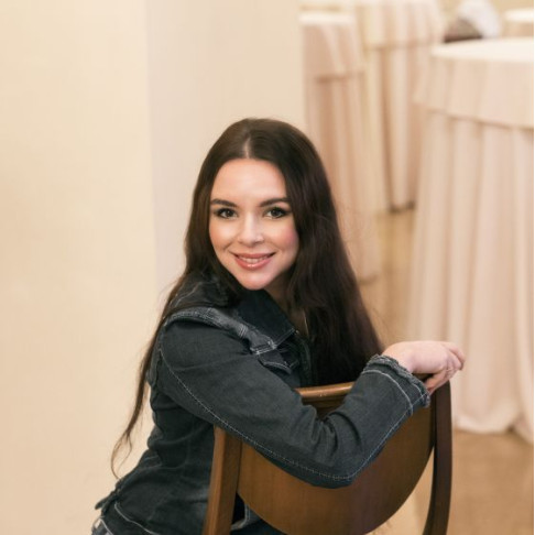 © Agentur Anna Buslidze