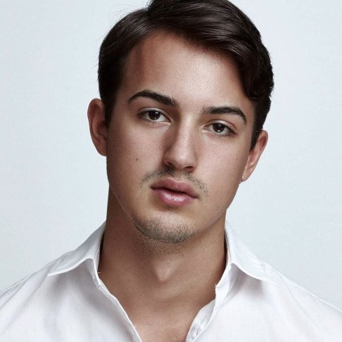 © Topper Komm Ravi Sund Rojo