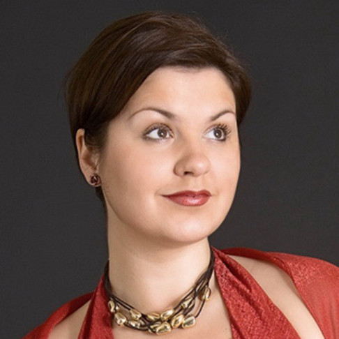Olesya Petrova 