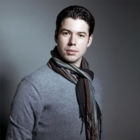 © Agentur Antonio Poli