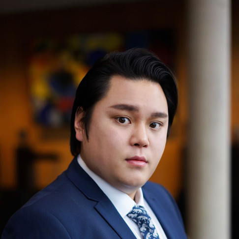 © Kwang-Seok „Rich“ Cho Michael Kim