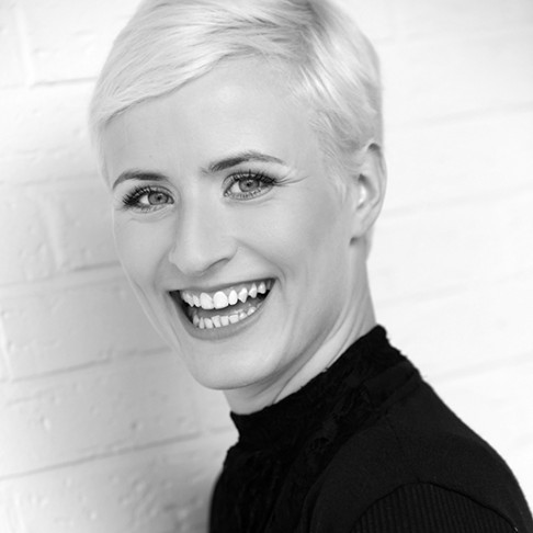 © Hans-Jürgen Oertelt Sophia Körber