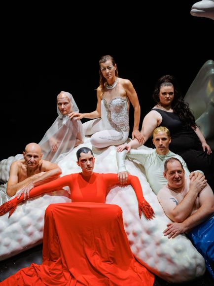Siegfried W. Maschek, Nadine Geyersbach, Jorid Lukaczik, Stefanie Mrachacz, Lara Amelie Sauer, Andy Zondag, Matthieu Svetchine Siegfried W. Maschek, Nadine Geyersbach, Jorid Lukaczik, Stefanie Mrachacz, Lara Amelie Sauer, Andy Zondag, Matthieu Svetchine - © Philip Frowein