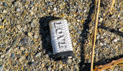 L'amour | Au lieu de roses | ©2024 L'amour | Au lieu de roses | ©2024