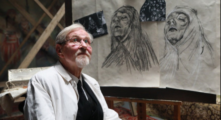Mucha: The Story of an Artist Who Created a Style