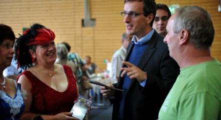 HENRYK FROM THE BACK ROW