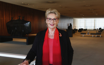 127 seconds with: Doris Soffel 127 seconds with: Doris Soffel