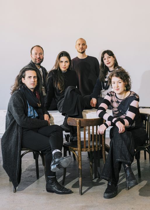 Yunus Ersoy, Tobias Kluge, Mira Gebhardt, Fabian Schmidtlein, Valerie Göhring, Salima El Kurdi (v. l.) © Tobias Kruse